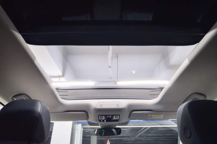 Used Volkswagen Tavendor 2023 380TSI Four-Wheel Drive R-Line Cruise Edition