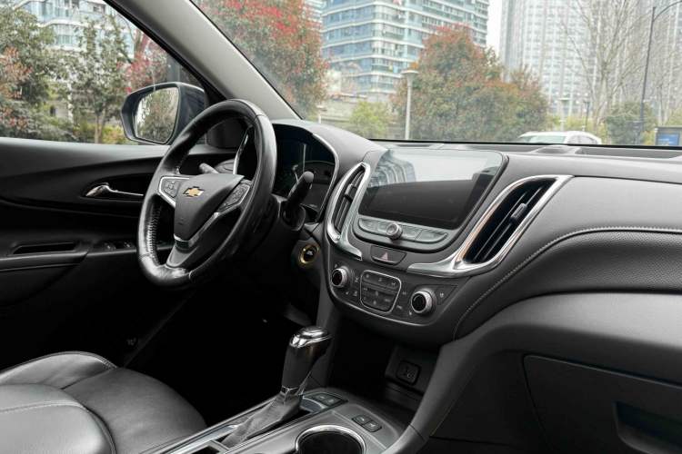 Used Chevrolet Equinox 2018 RS 550T Automatic All-Wheel-Drive Boundary Edition