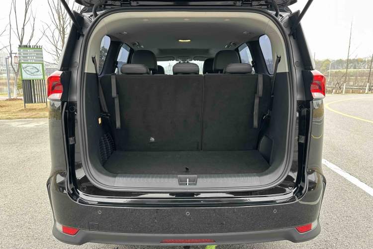 Used SAIC MAXUS G50 2021 1.5T Automatic Comfort Touring B
