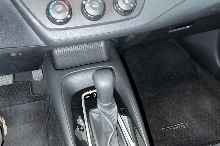 Used Toyota Corolla 2021 TNGA 1.5L CVT Pioneer Edition Gear Lever