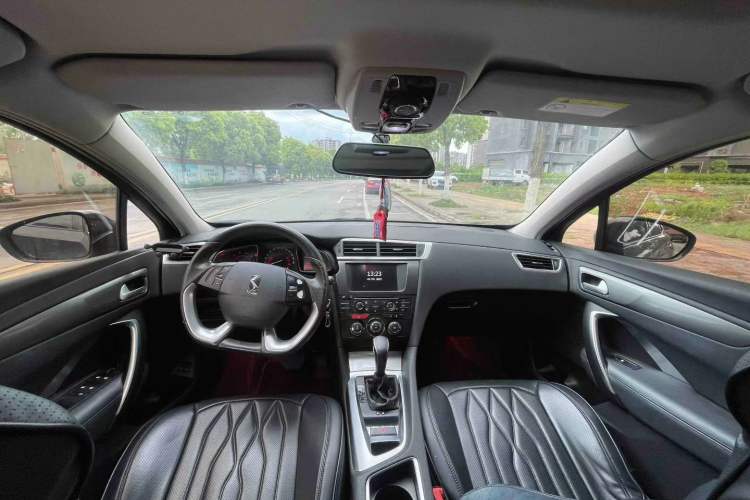 Used DS 6 2016 1.6T Elegant Edition THP160
