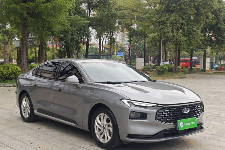 Used Ford Mondeo 2023 EcoBoost 180 Comfort Model Exterior 2