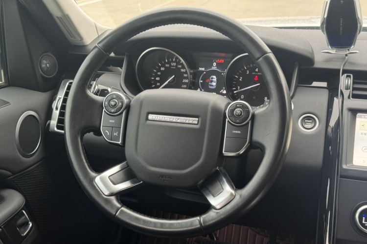 Used Land Rover Discovery 2018 3.0 SC V6 SE
