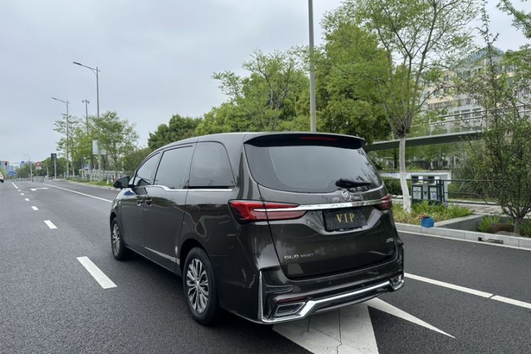 Used Buick GL8 2022 Land Cruiser Executive Class 652T Comfort Model
