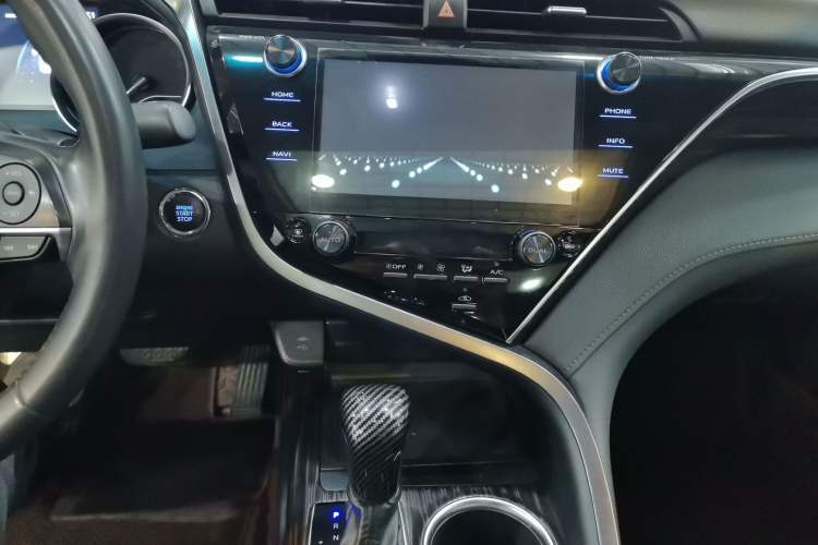 Used Toyota Camry 2019 Revised Version 2.5G Luxury Edition Audio And AC Panel