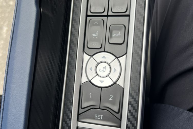 Used Buick GL8 2021 ES Landtrek 653T Comfort Edition