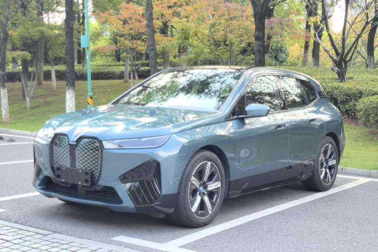 Used BMW iX 2022 xDrive40