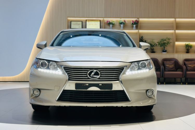 Used Lexus ES 2013 250 Elite Edition