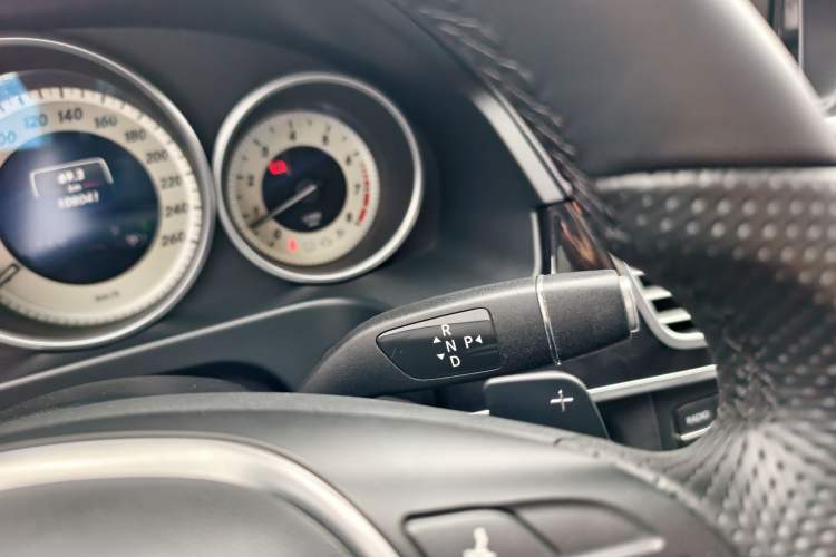 Used Mercedes-Benz E-Class 2015 Facelift E 200 L Sport Edition