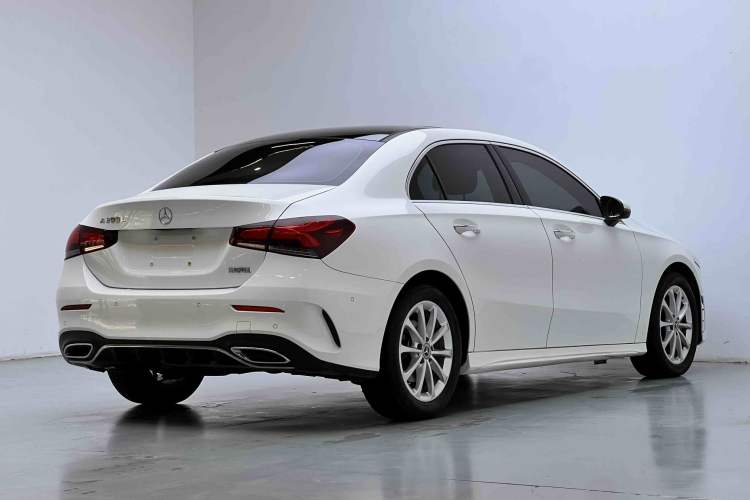 Used Mercedes-Benz A-Class 2020 Restyled A 200 L Sport Sedan Dynamic Version Exterior 8