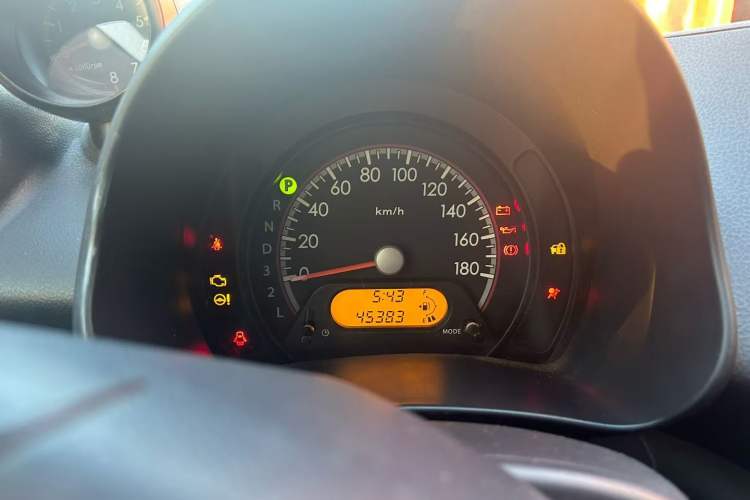 Used Suzuki Alto 2013 1.0L Automatic Luxury Model