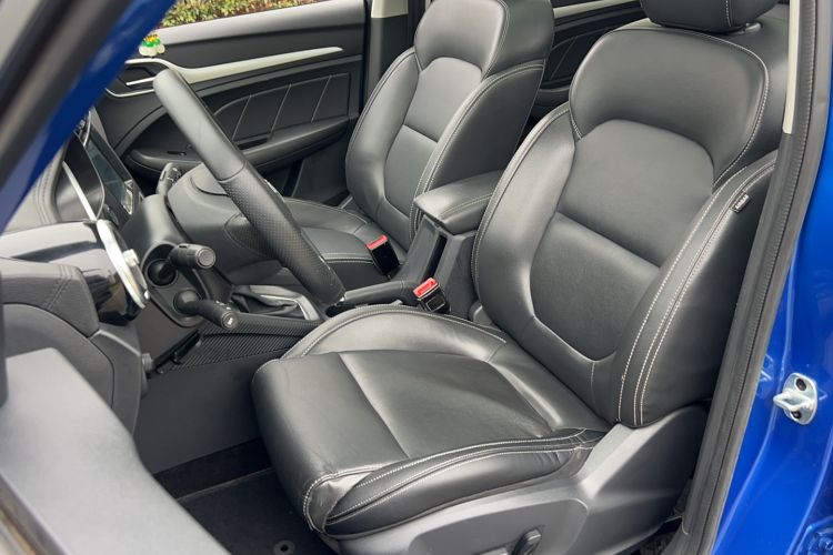 Used MG ZS 2018 1.5L Automatic Luxury Edition China V Standard