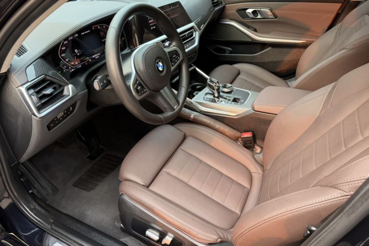 Used BMW 3 Series 2020 Restyled 325i M Sport Night Edition Package Interior 2