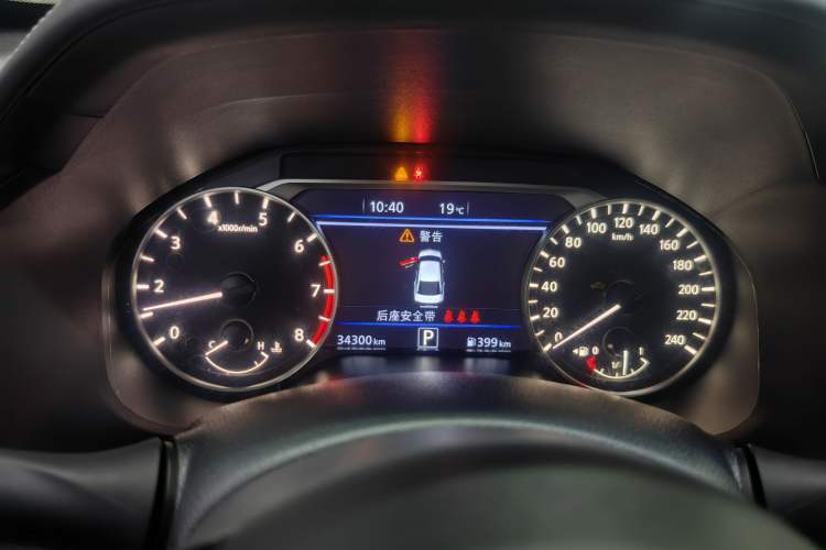 Used Nissan Teana 2022 2.0L XL-Upr Enjoyment Edition Odometer Close Up