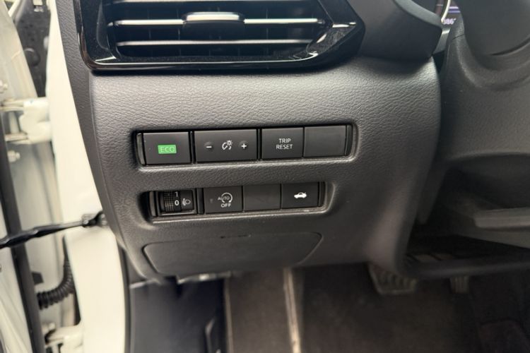 Used Nissan Sylphy 2023 Revised 1.6L CVT Enjoyment Edition Interior 7