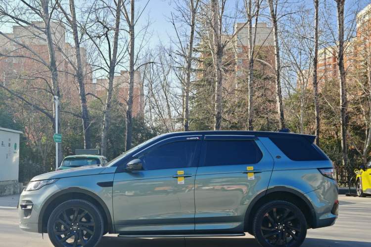 Used Land Rover Discovery Sport 2019 240 PS SE Dynamic Version China VI Standard