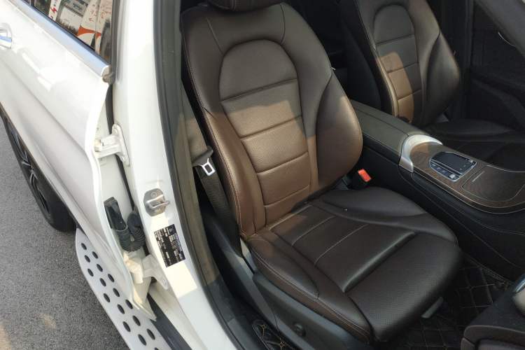 Used Mercedes-Benz GLC 2021 GLC 260 L 4MATIC Luxury Model