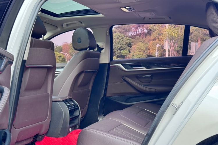 Used BMW 5 Series 2021 525Li Luxury Package
