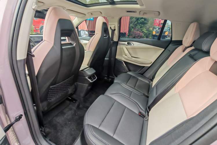 Used Lynk & Co 06 2023 Remix 1.5T Shero