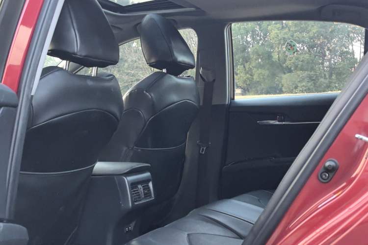 Used Toyota Camry 2018 2.0S FENGSHANG Edition