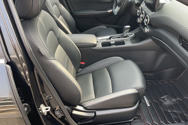 Used Nissan Sylphy 2022 1.6L XL CVT Enjoyment Edition Right Front Seat