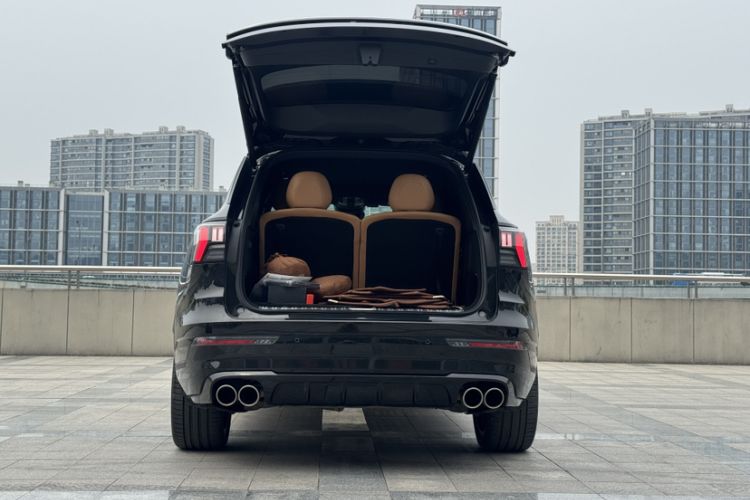 Used Lynk & Co 09 2021 2.0T Halo Six-Seater