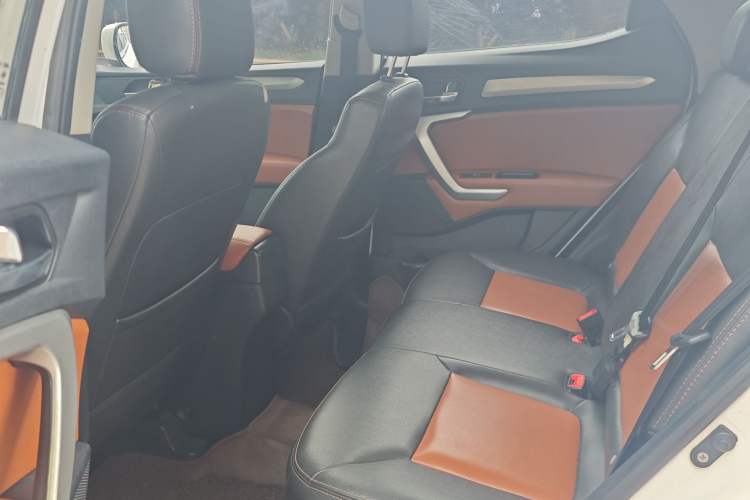 Used JAC Refine S3 2014 1.5L CVT Luxury Smart Model