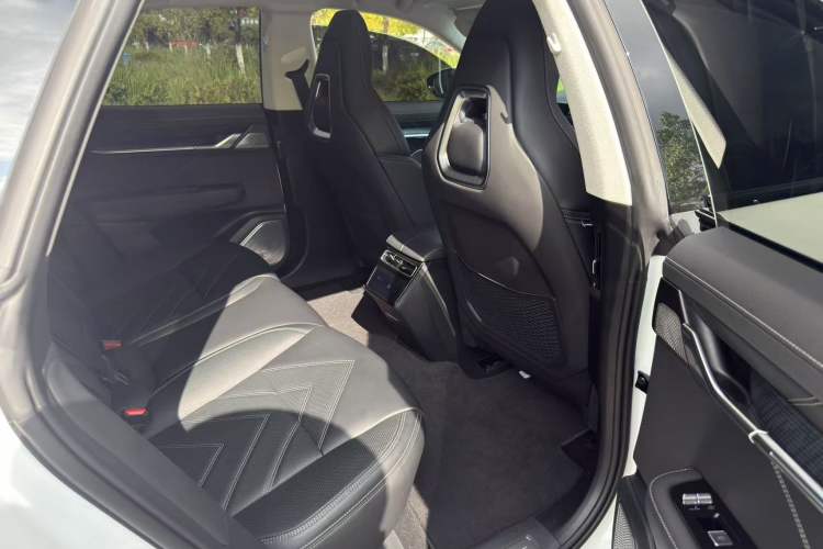 Used Zeekr 001 2023 WE Edition 100 kWh