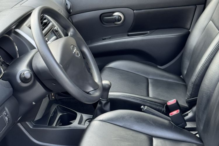 Used Nissan Livina 2013 1.6XE Manual Comfort Edition Left Front Seat