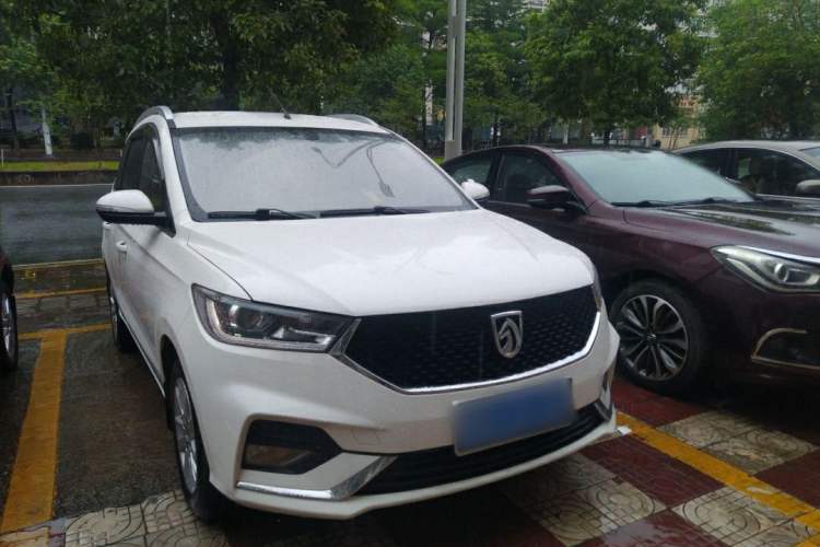 Used Baojun 360 2021 1.5L CVT Elite Version 77kW Exterior 2