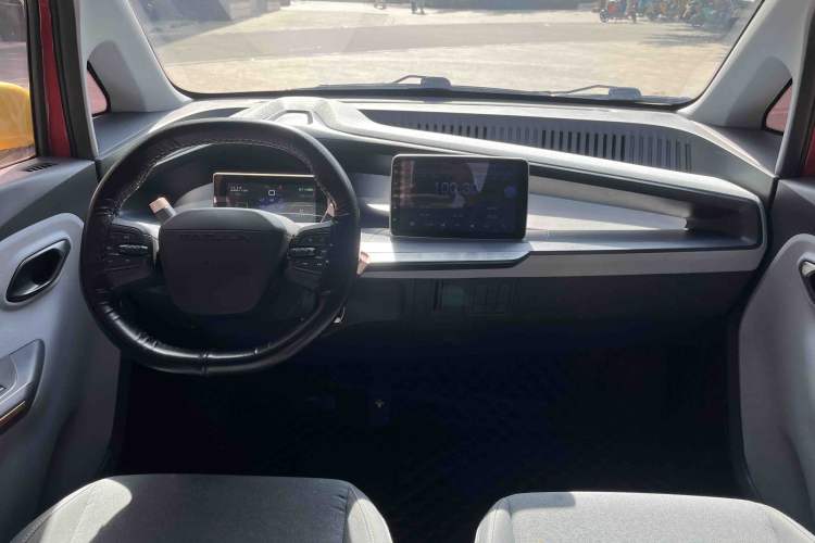 Used Baojun E200 2018 Intelligent Driving Edition