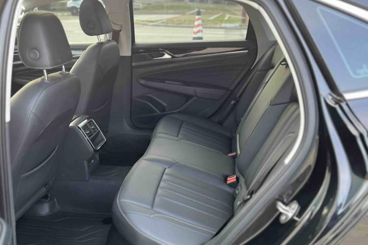 Used Volkswagen Passat 2024 280TSI Business Edition