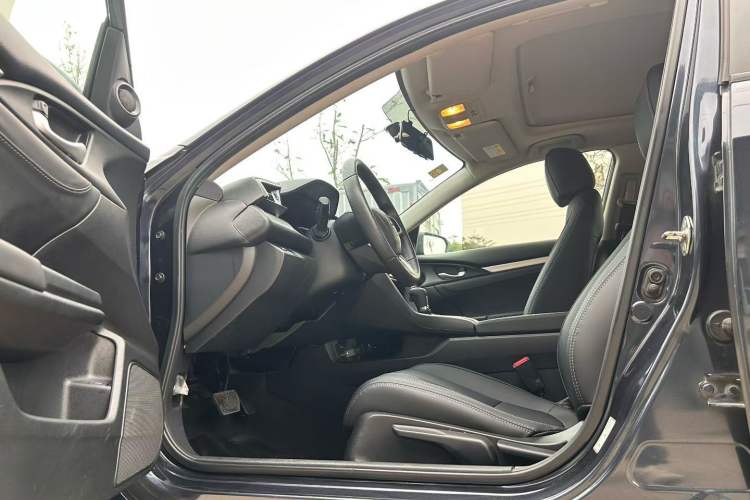 Used Honda Civic 2019 220TURBO CVT Dynamic Edition China VI