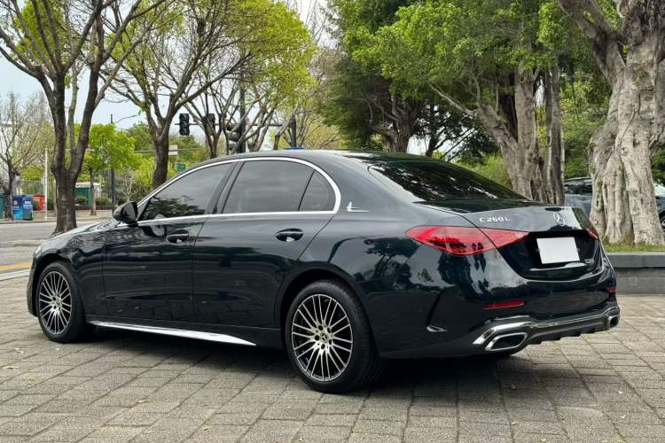 Used Mercedes-Benz C-Class 2025 Facelift C 260 L Sport Edition Exterior 5