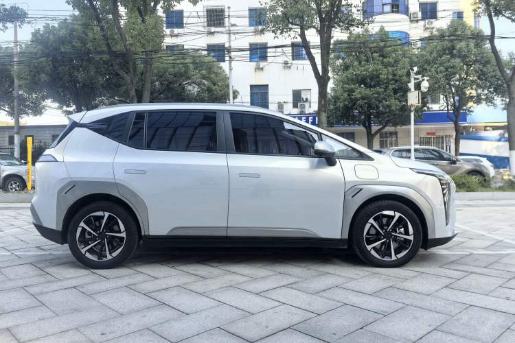 Used AION Y 2024 Younger Star Edition