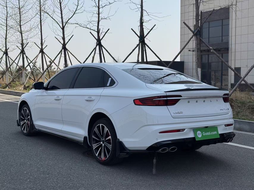 Geely Auto Preface 2025 Dongfang Yao 1.5TD Kunlun Edition — снимка 4