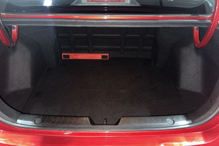 Used CHANGAN Eado New Energy 2019 EV460 Smart Edition Trunk