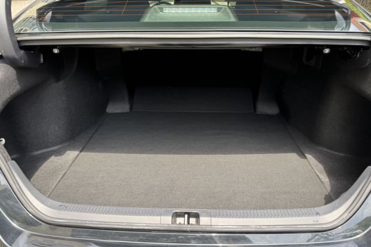 Used Toyota Camry 2021 2.0G Luxury Edition