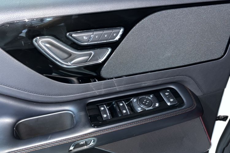 Used Lincoln Aviator 2021 3.0T V6 Four-Wheel Drive Luxury Edition