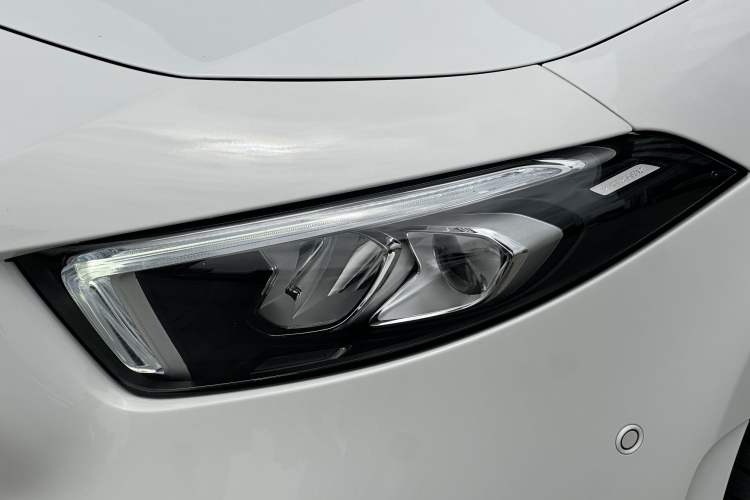 Used Mercedes-Benz A-Class 2022 Revised Version A 200 L Sport Sedan Fashionable Style Exterior 14