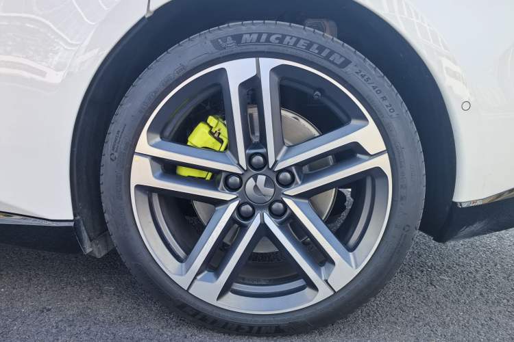 Used Nio ET5 2025 Model Champion Commemorative Edition, 75kWh