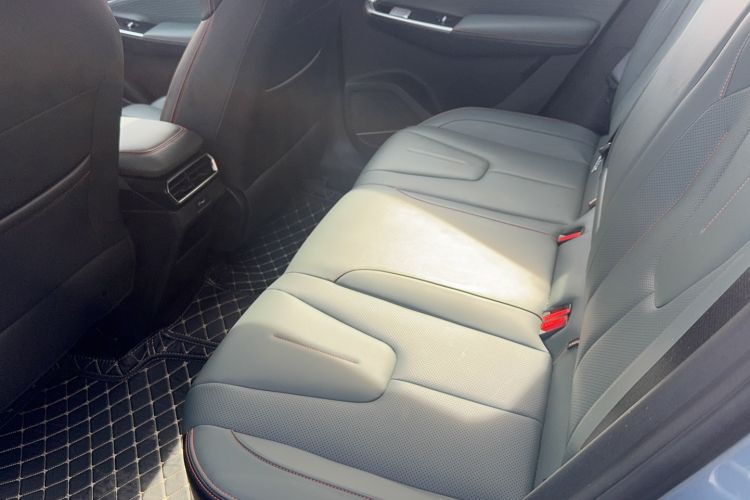 Used Geely Auto Emgrand X7 Sport 2024 1.5TD Prestige Edition Interior 2