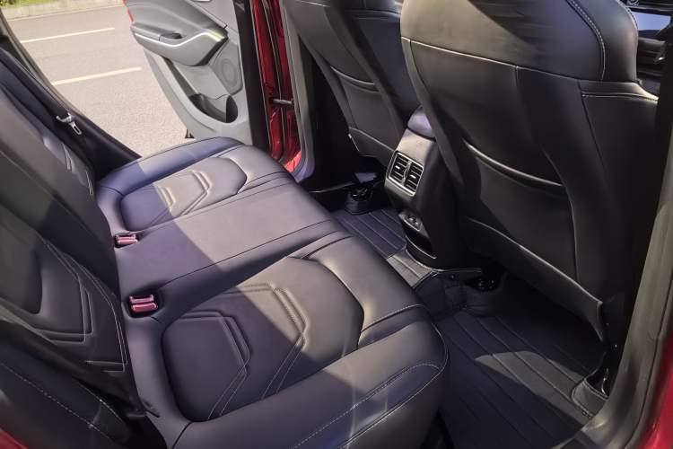 Used JAC X4 2020 1.5T CVT Superior Trim
