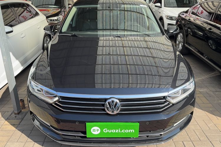 Used Volkswagen Magotan 2019 330TSI DSG Leading Edition China V Standard
