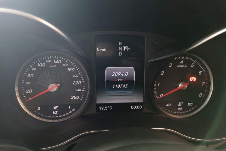 Used Mercedes-Benz C-Class 2015 C 180 L Sport Edition