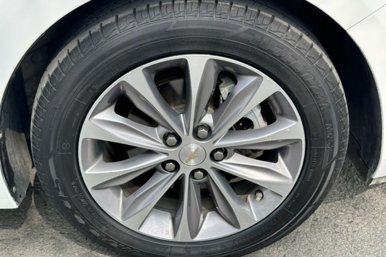 Used Chevrolet Monza 2021 320 Automatic Enjoyment Sunroof Edition
