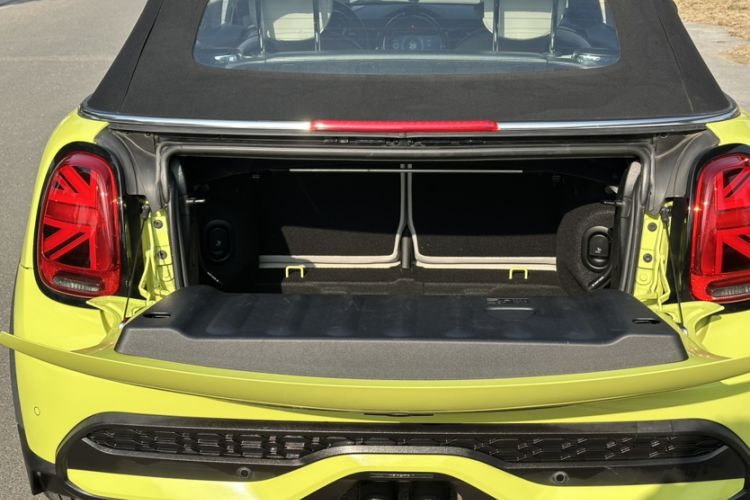 Used MINI MINI 2022 Revised 2.0T COOPER S CABRIO Sidewalk
