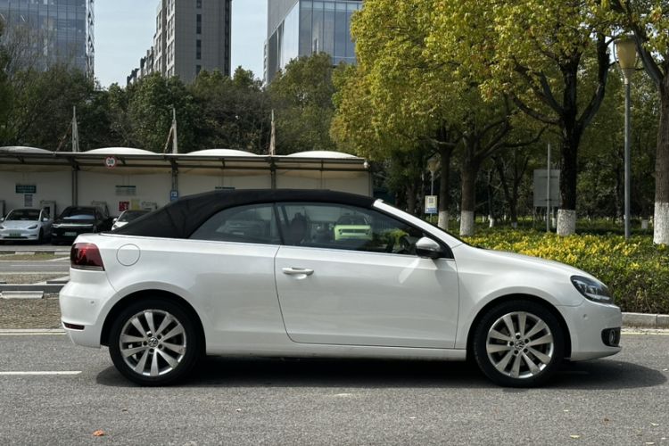 Used Volkswagen Golf 2012 1.4TSI Luxury Convertible Edition