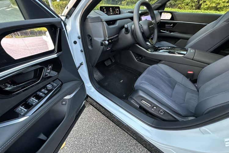 Used Honda P7 2025 Four-Wheel Drive Long-Range Max