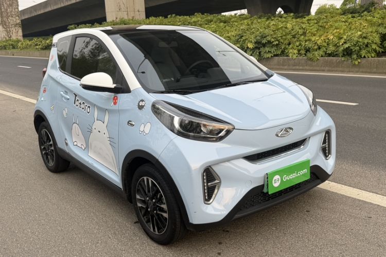 Used Chery QQ Little Ant 2023 251km True Love Edition Lithium Iron Phosphate Exterior 9